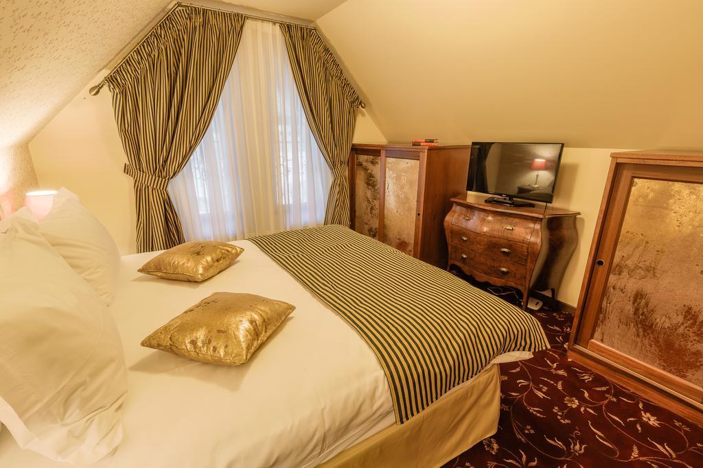 Hotel Boutique Belvedere Sinaia Extérieur photo