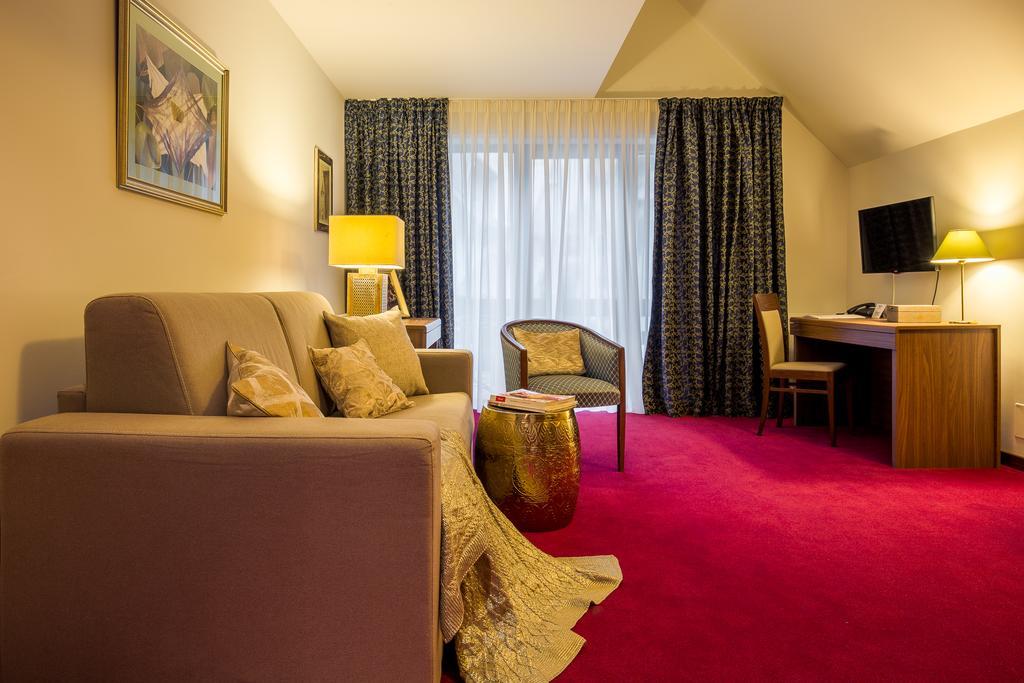 Hotel Boutique Belvedere Sinaia Extérieur photo