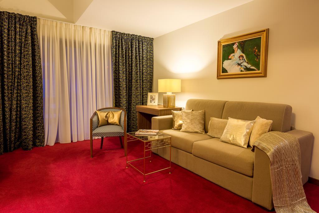 Hotel Boutique Belvedere Sinaia Extérieur photo