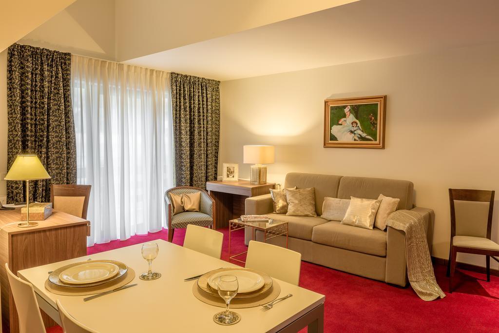 Hotel Boutique Belvedere Sinaia Extérieur photo