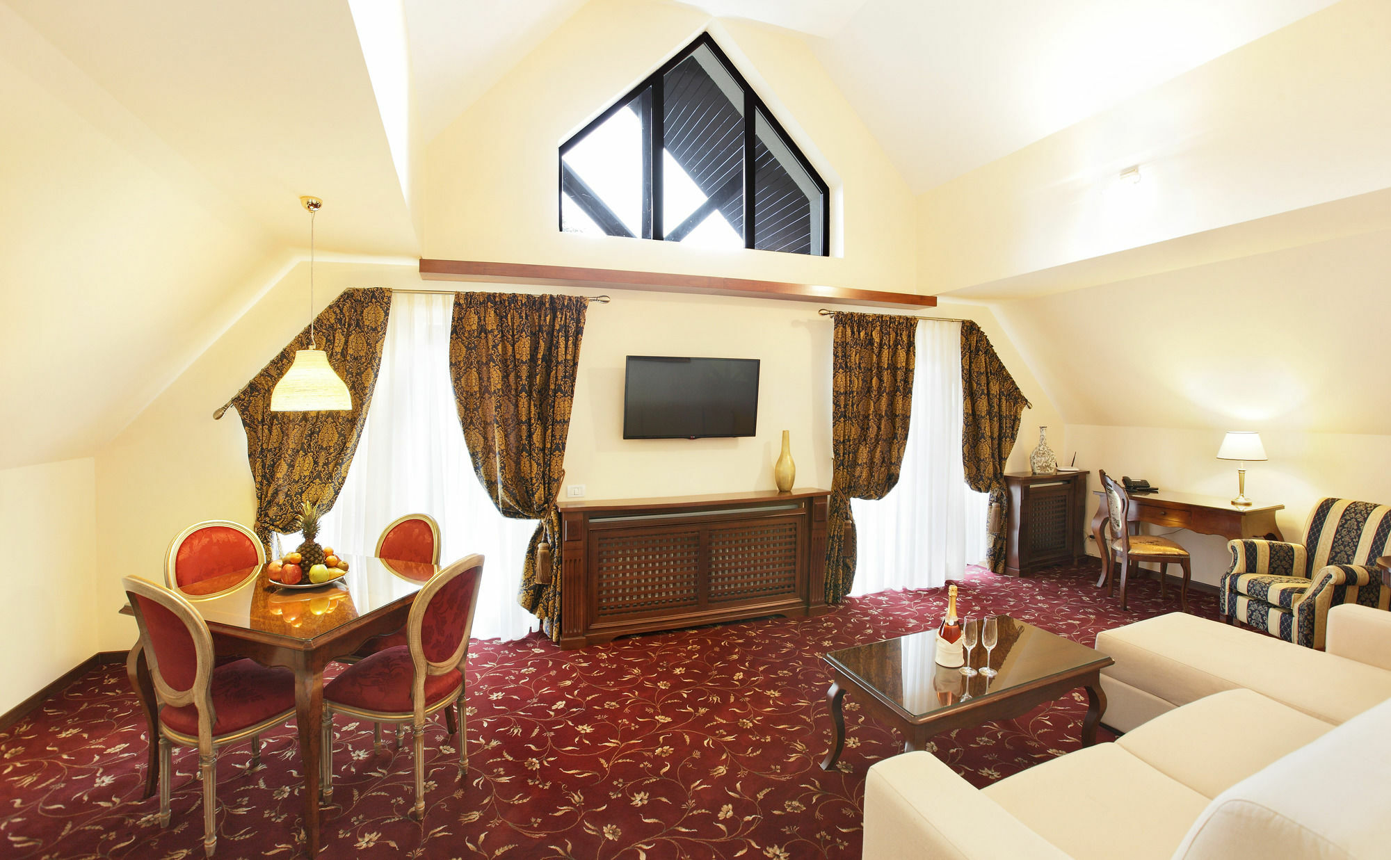 Hotel Boutique Belvedere Sinaia Extérieur photo